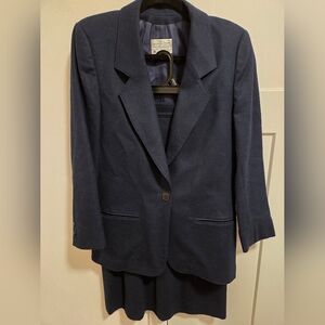 Vintage Pendleton Virgin Wool Blazer Skirt Suit Set Navy Blue Size 8 Womens